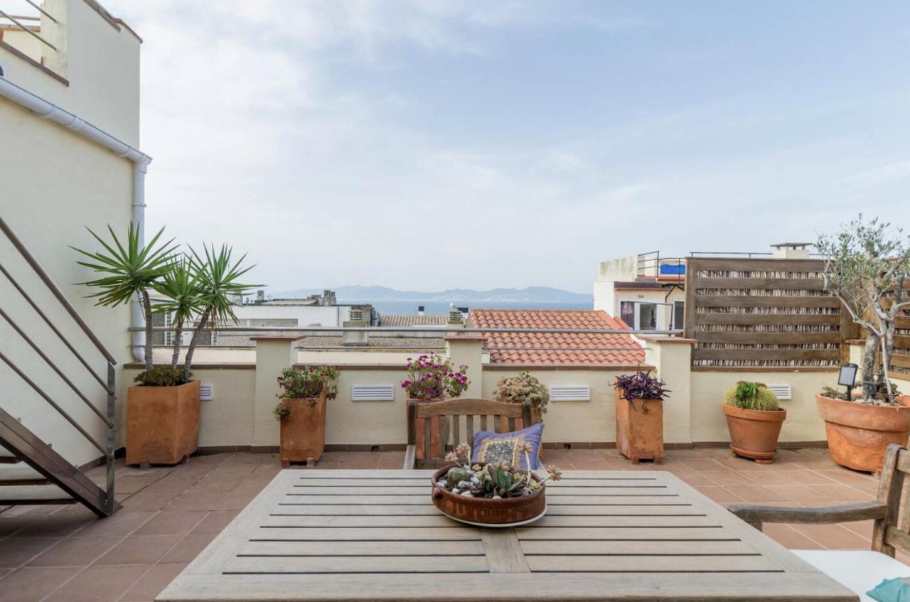 Vive Tu Vida Sonada Delante Del Mar Apartment L'Escala Exterior photo