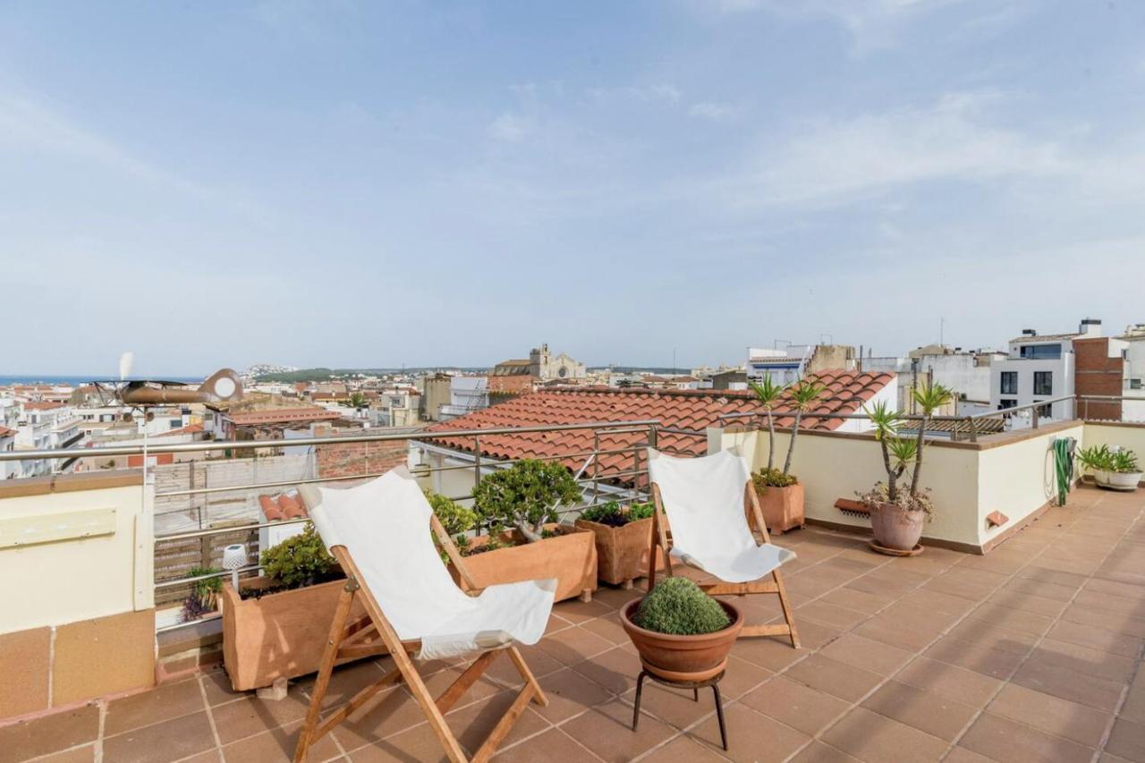 Vive Tu Vida Sonada Delante Del Mar Apartment L'Escala Exterior photo